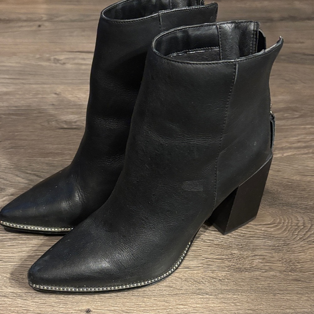 Steve Madden Black Ankle Boots with Block Heel